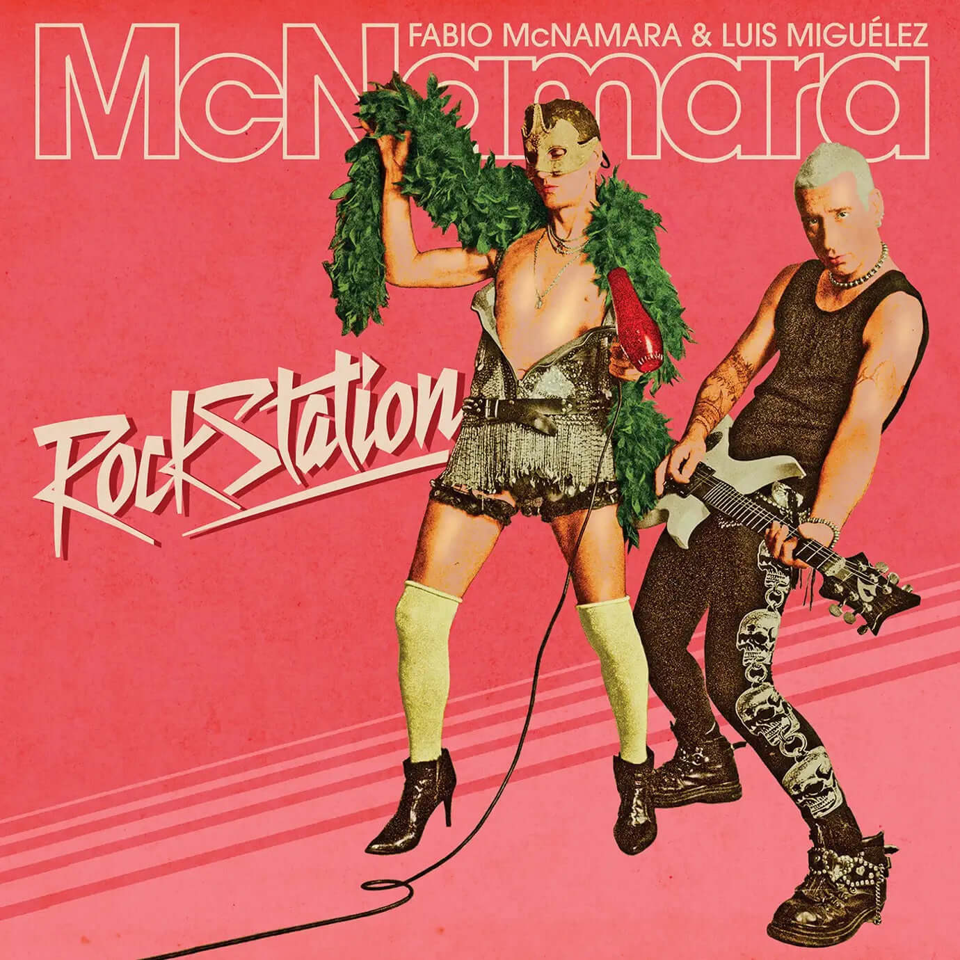 Translation missing: pt-PT.McNamara - Plastic Books: McNamara