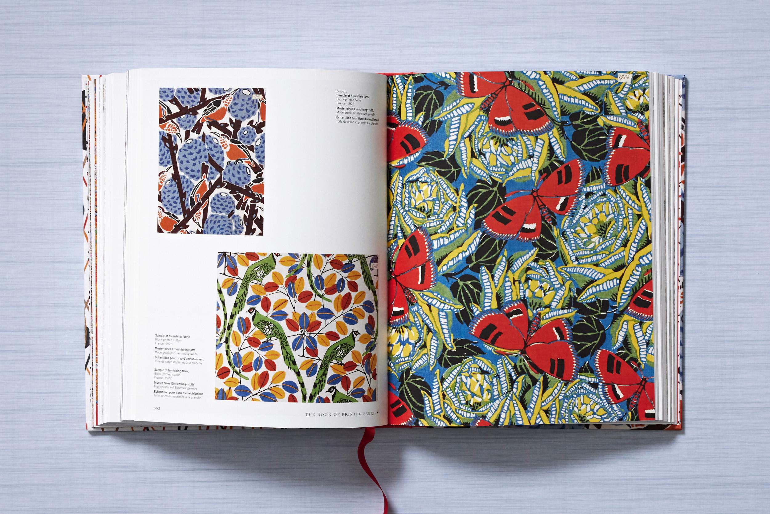 The Book of Printed Fabrics. from the 16th Century Until Today – Plastic Books