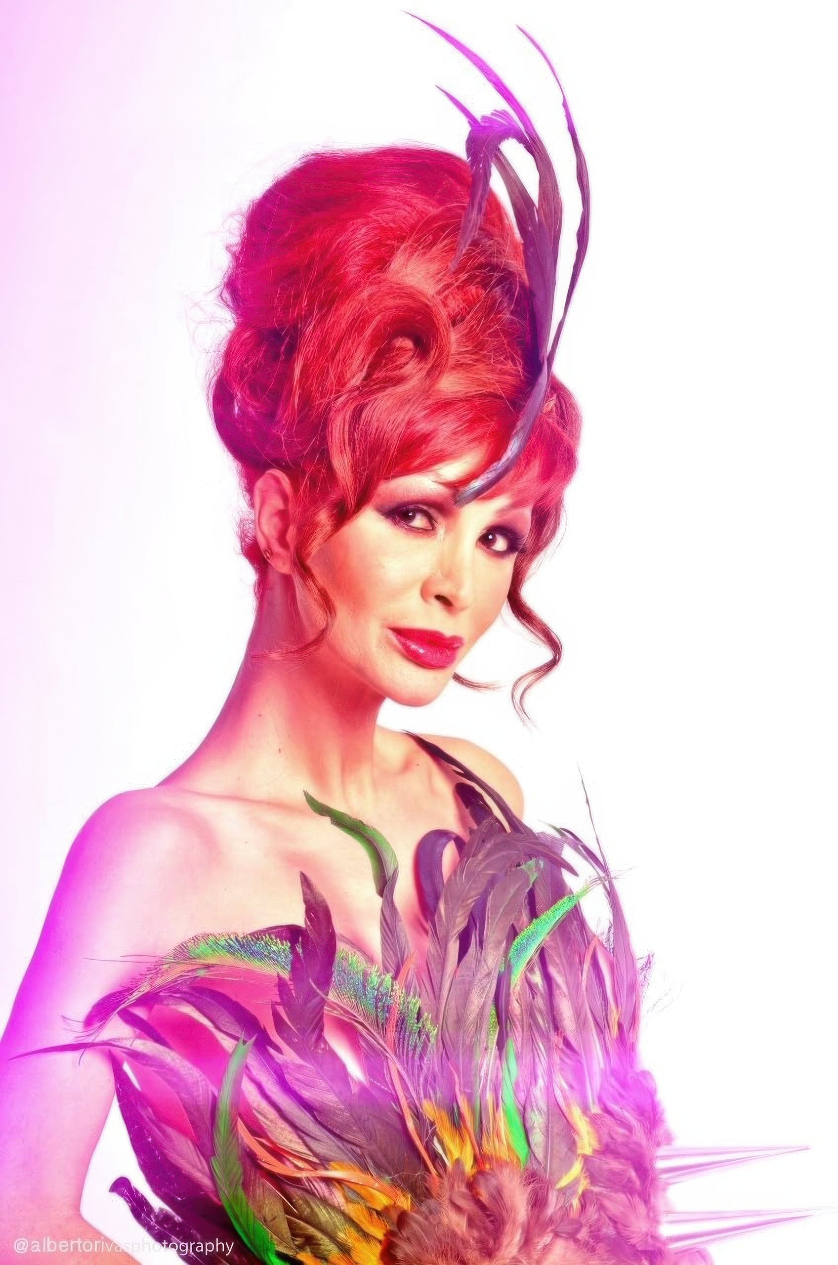 Yurena. Toda la verdad de una mujer inmortal – Plastic Books